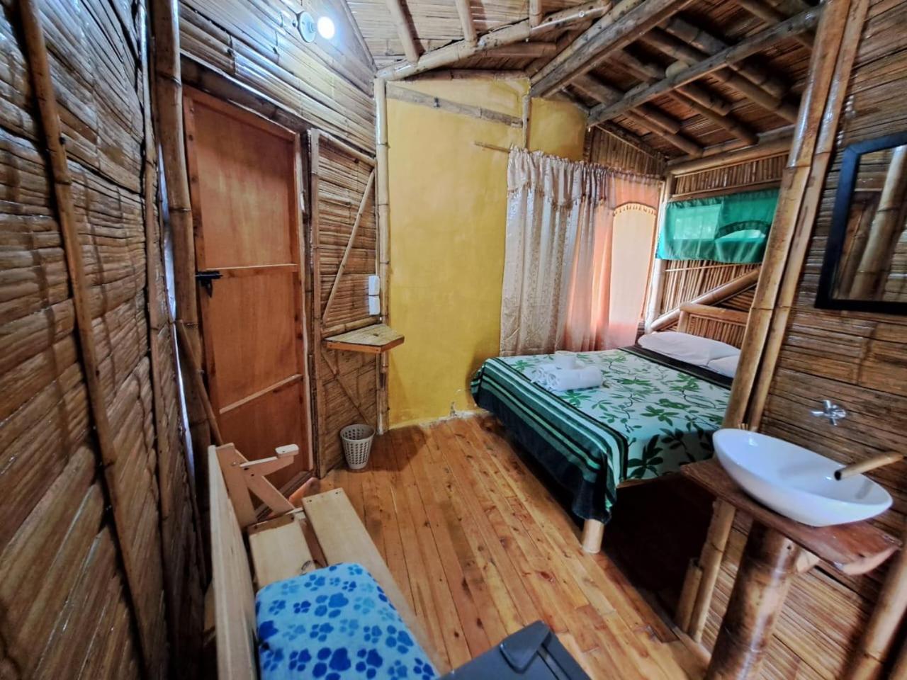 Hotel Guatape Adrianas Bambu Eksteriør billede