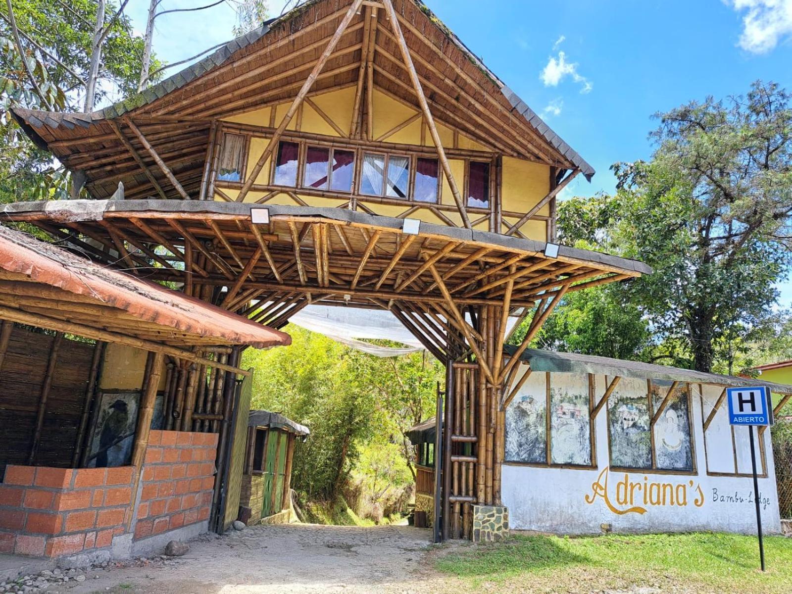 Hotel Guatape Adrianas Bambu Eksteriør billede